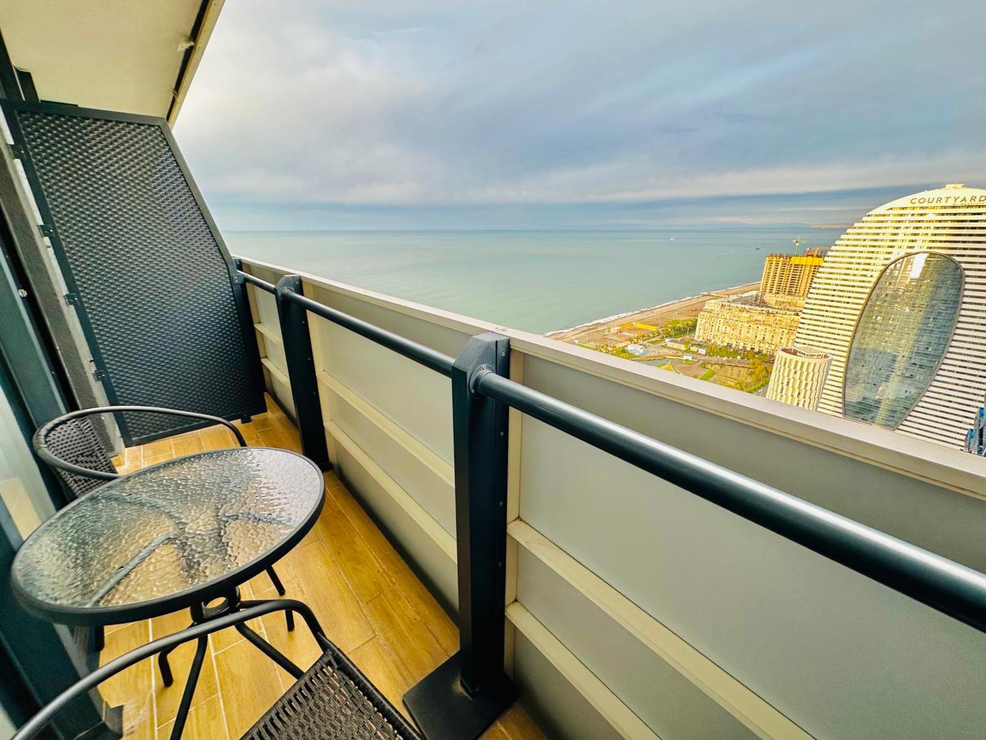 Appartement Stunning Sunsets In Orbi Batoumi